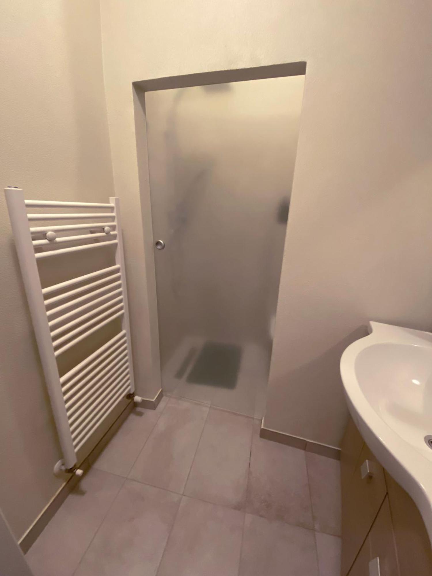 Appartamento Anna - Comfort E Stile In Centro Storico Imola Esterno foto