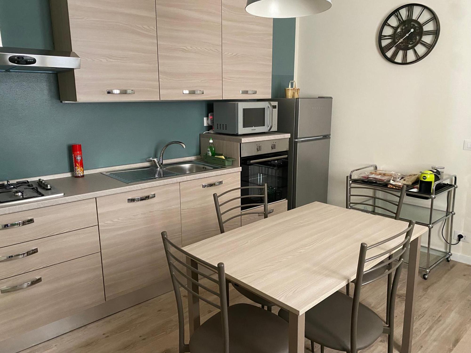 Appartamento Anna - Comfort E Stile In Centro Storico Imola Esterno foto